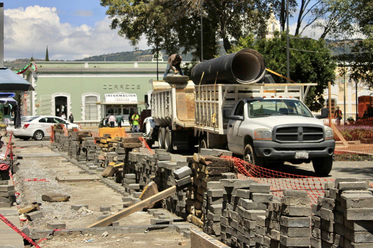 Por: Cortesía Avanzan obras en el corazón de la capital tlaxcalteca