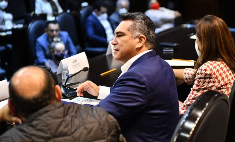 Por: Cortesía Priistas que se sumen a Morena sin pedir licencia, perderán su militancia: Dirigente del PRI