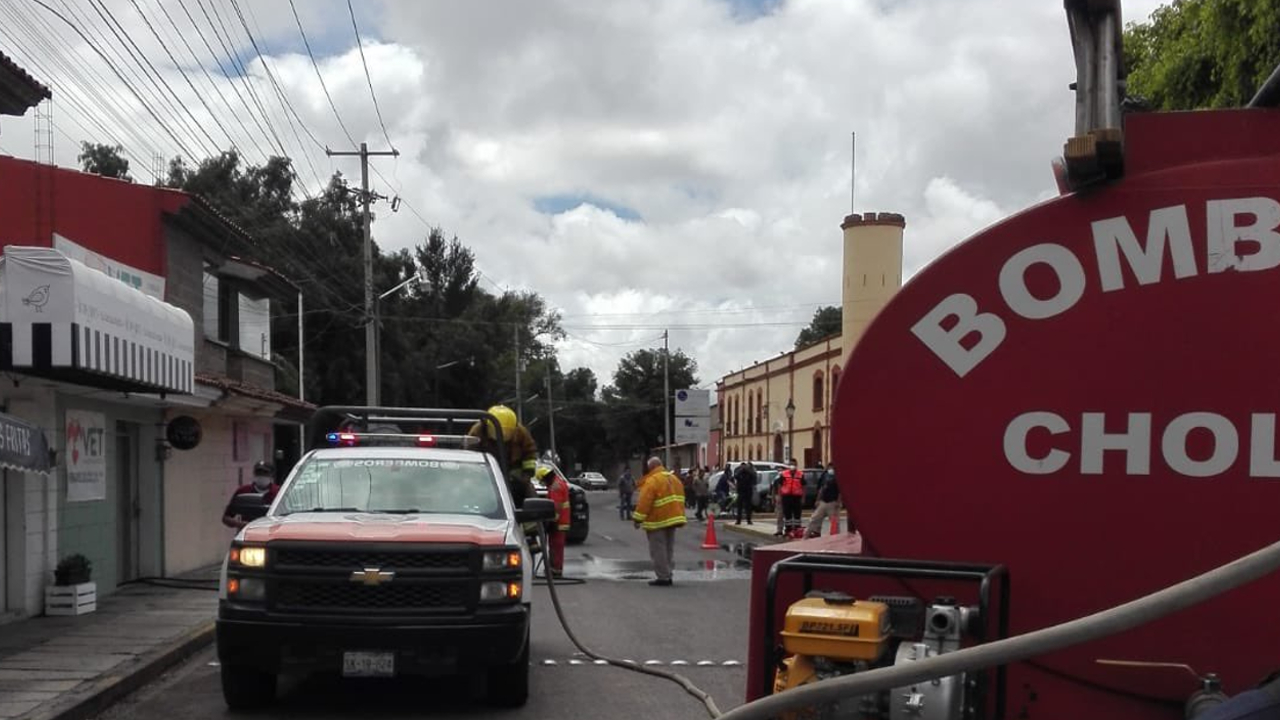 Por: Cortesía Explotó un Tanque de Gas en una Clínica Veterinaria de Cholula