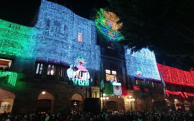 Por: Daniel Jiménez Claudia Rivera destaca la autonomía municipal en su último Grito de Independencia