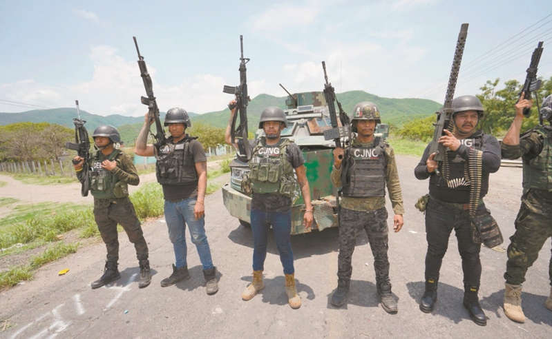 Por: Cortesía  The Wall Street Journal reporta que CJNG usa Facebook para reclutar sicarios