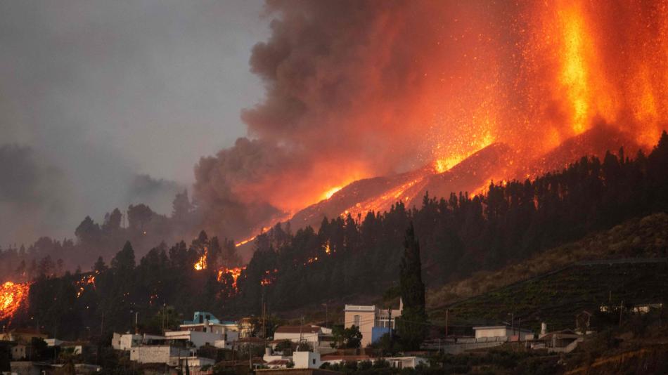 Por: Cortesía Volcán Cumbre Vieja arrasó con un centenar de casas en España