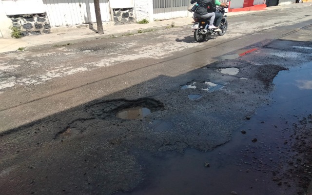 Por: Omar Sánchez Advierte Barbosa que no llegarán recursos a los municipios para arrancar el Plan Nacional de Bacheo