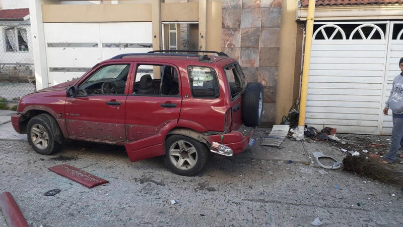 Por: Cortesía ¡Se salvan de milagro! Familia poblana sufre atentando... Explota bomba fuera de su casa