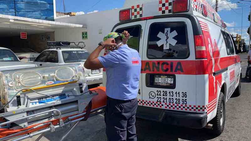 Por: Cortesía "Eran cables de alta tensión": Niño muere electrocutado mientras ayudaba a su papá en Puebla