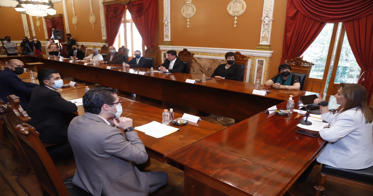 Por: Cortesía Gobernadora Lorena Cuéllar se reúne con representantes de cámaras y asociaciones empresariales de Tlaxcala