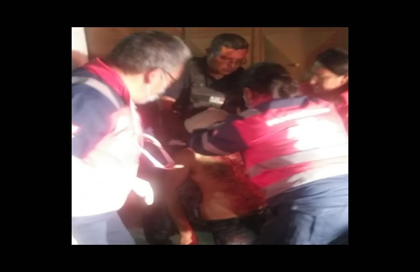 Por: Cortesía Ladrones disparan a hombre en la cabeza para robarle su mercancía, lo citaron por redes sociales