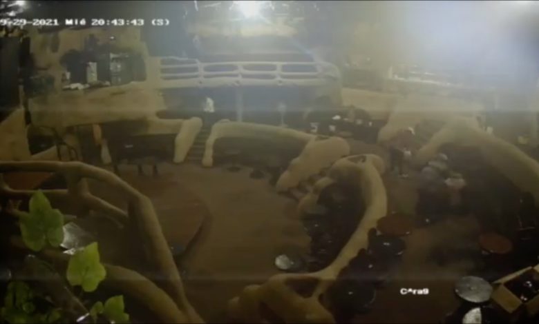 Por: Cortesía "Incendio fue provocado" Sujetos rocían liquido inflamable para encender fuego al Baby’O (Video)