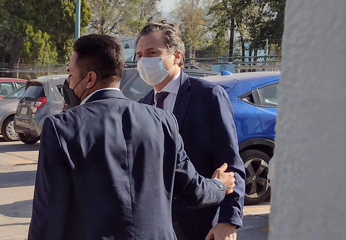Por: Cortesía Aplazan audiencia de Emilio Lozoya; permanecerá tras las rejas hasta alcanzar acuerdo reparatorio.