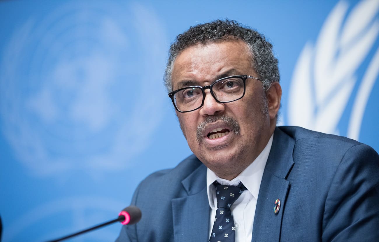 Por: Cortesía OMS anuncia que COVID-19 se queda a nivel de pandemia por nivel de transmisión intensa