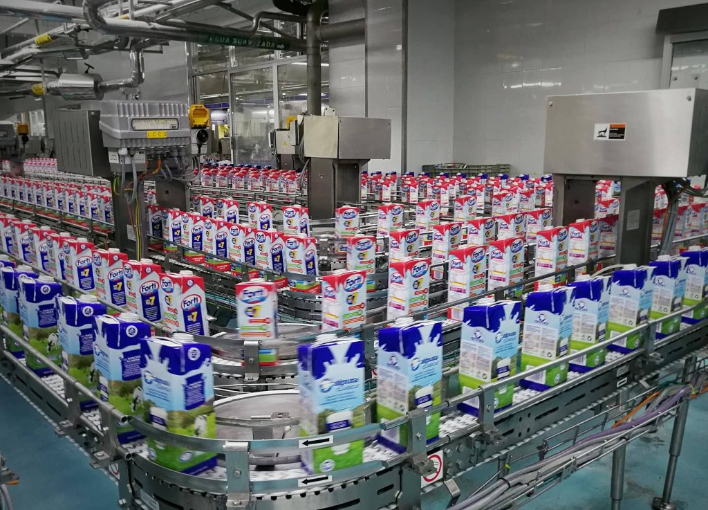 Por: Cortesía Solicita gobierno a lecheros del país, mayor producción para reducir golpe de inflación