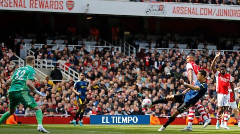 Cristiano Ronaldo regresa a las canchas con un emotivo gol en la derrota del Manchester United