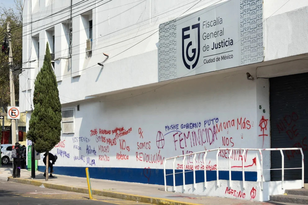 Por: Cortesía Sujeto detenido en CDMX por presunto feminicidio de su esposa era buscado en por secuestro y asesinato en Guanajuato