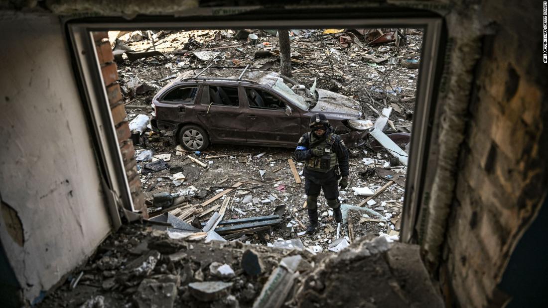 Por: Cortesía Aseguran fuerzas armadas en Ucrania la destrucción de un almacén de municiones prorruso además de 70 bajas en las tropas de Putin