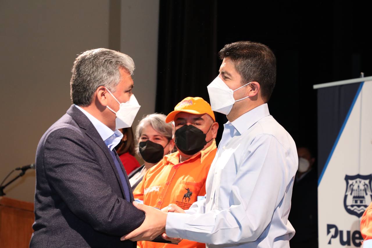 Por: Cortesía Acuerdan incremento salarial del 4.5% para trabajadores de limpia