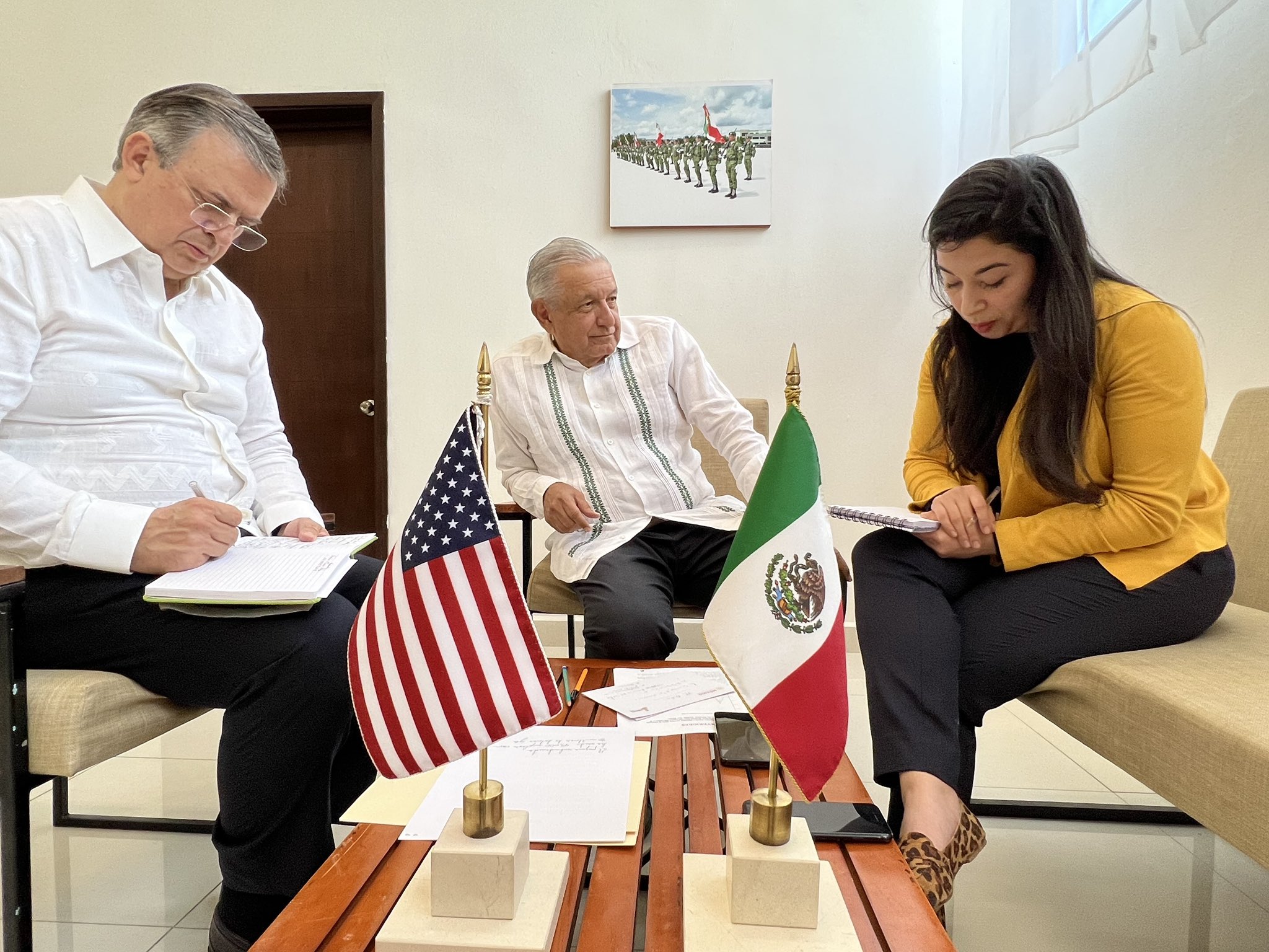 Por: Cortesía Tras llamada con Joe Biden, AMLO anunció que Ebrard irá a EU para dar continuidad a temas
