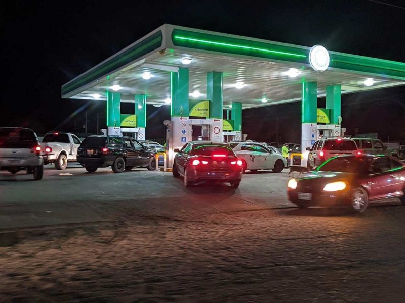 Por: Cortesía Este sábado el combustible tiene un alza de casi 4 pesos en gasolineras fronterizas