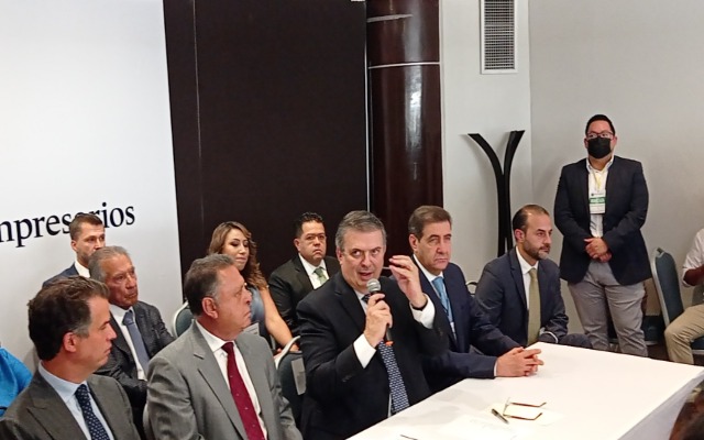 Ebrard afirma estar enterado sobre polémica en designación de delegado de Relaciones Exteriores en Puebla