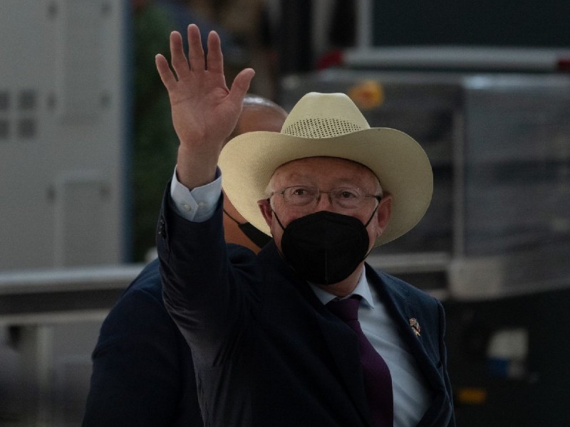 Por: Cortesía Afirma Ken Salazar unión entre México y EU "para siempre" pese a choque por Ley Eléctrica