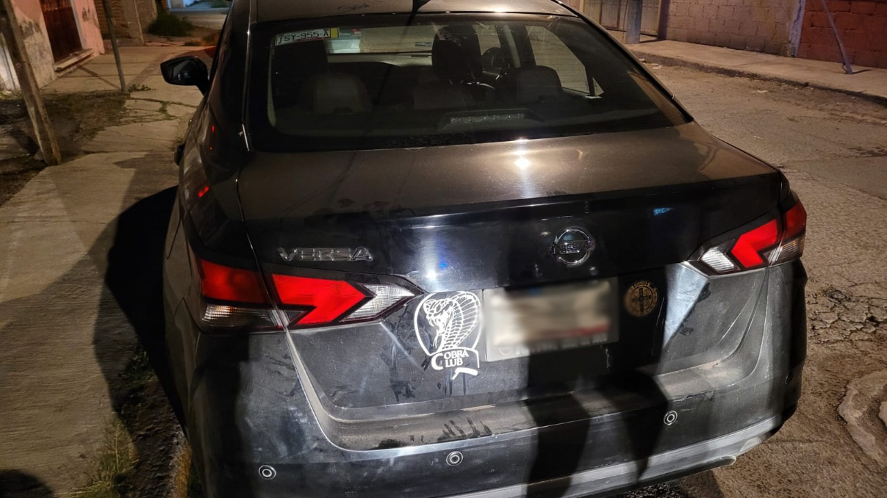 Por: Cortesía Policía de San Andrés Cholula; recuperó un automóvil con reporte de robo