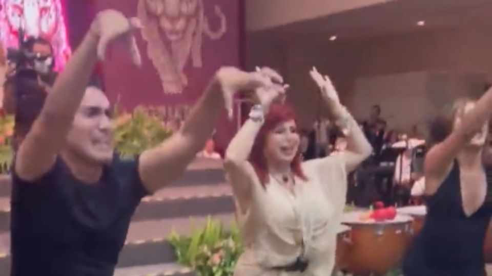 Por: Cortesía "¿Sabadazo, eres tu?": Layda Sansores rinde su primer informe… bailando al ‘ritmo del jaguar’