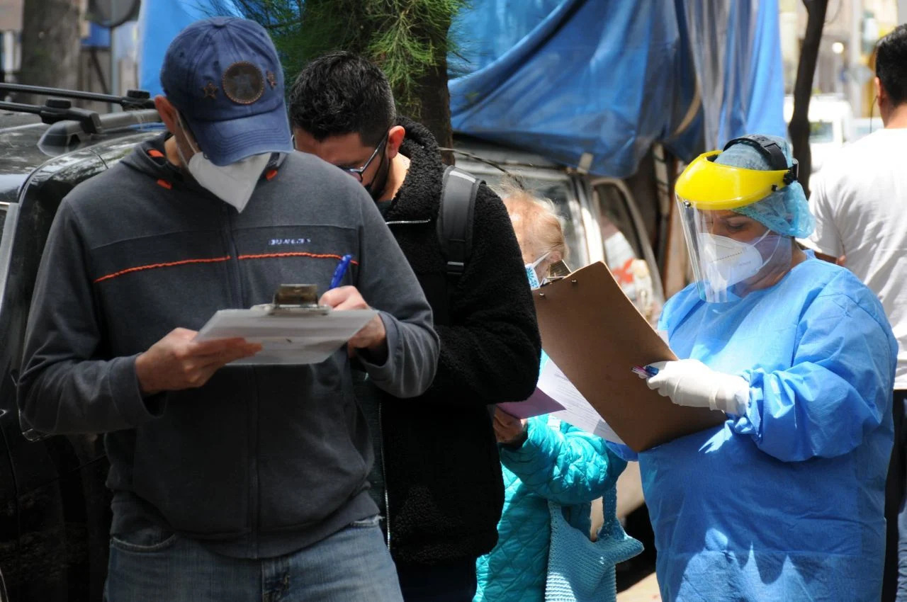 Por: Cortesía En el último día México reporta 11 mil 892 contagios y 72 muertes por Covid-19