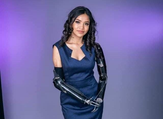 Rosa María rompe estereotipos de belleza en Teolocholco