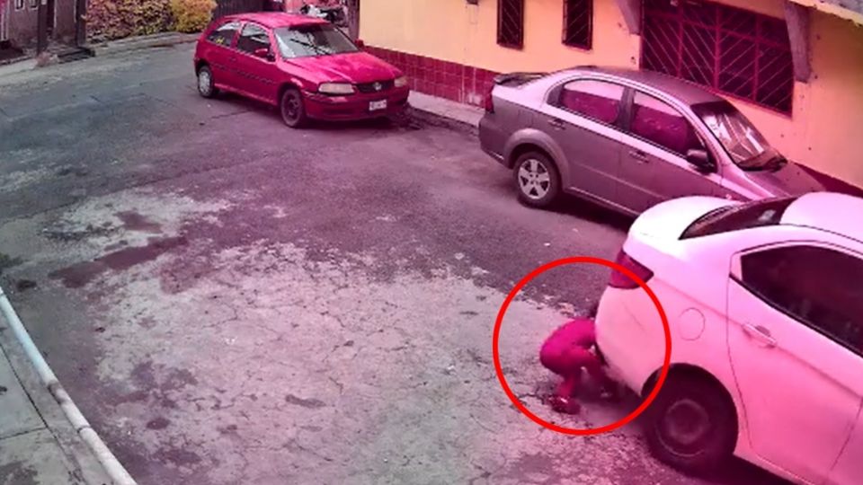 Por: Cortesía ¿Quien tuvo la culpa?: Auto le pasa encima a niño de 3 años y sobrevive de milagro (Vídeo)