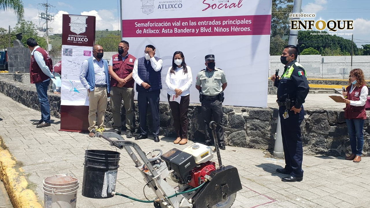 Por: Periódico Enfoque Ayuntamiento de Atlixco inicia obra en el crucero de Carretera Federal Puebla - Atlixco y Blvd. Rafael Moreno Valle