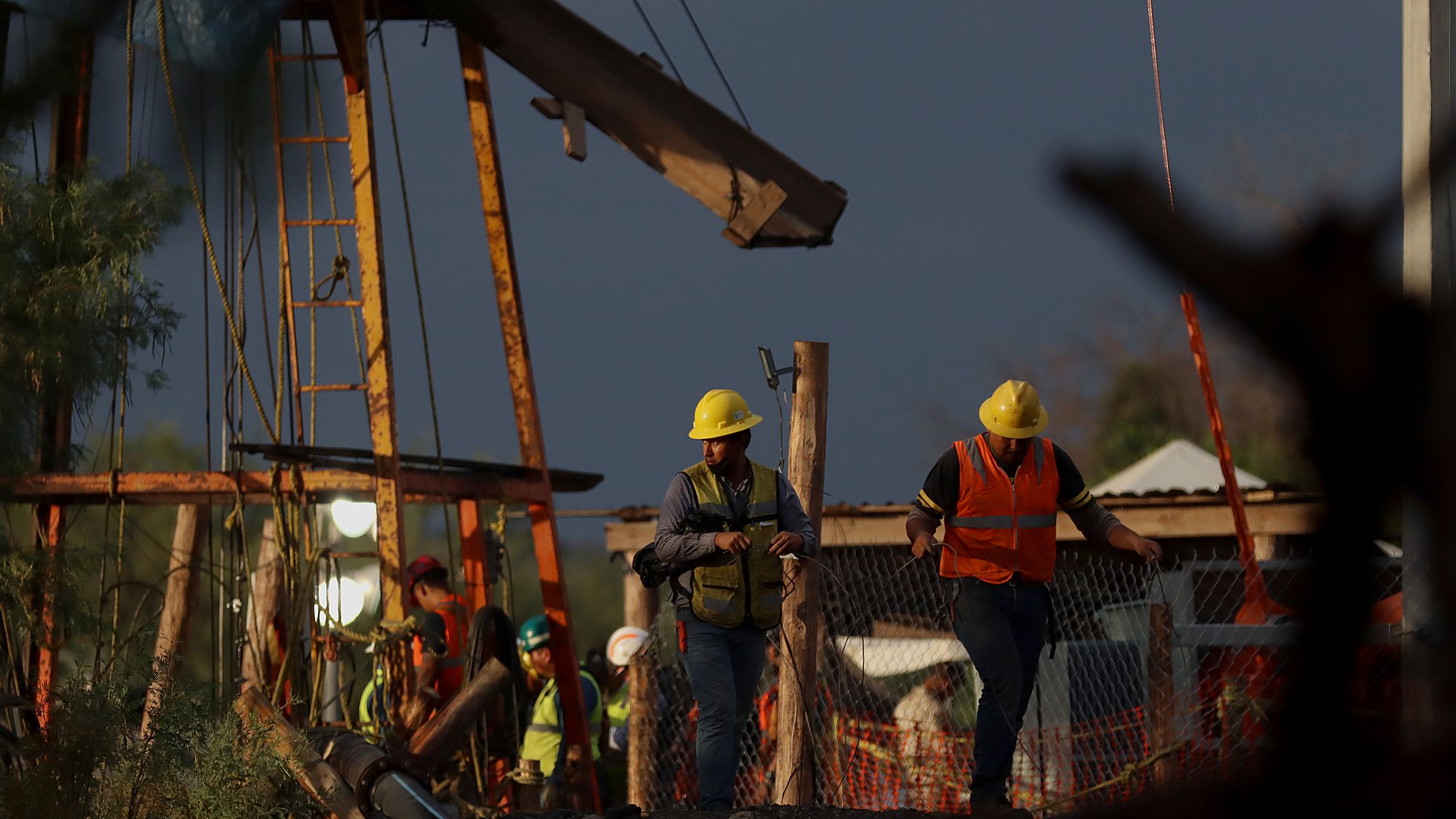 Por: Cortesía Expertos estadounidenses validan estrategia de técnicos mexicanos para rescate de mineros en Coahuila
