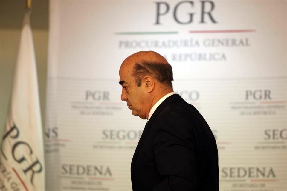 Por: Cortesía De acuerdo con Murillo Karam los normalistas: "Fueron incinerados y arrojados al río, esta es la verdad histórica"