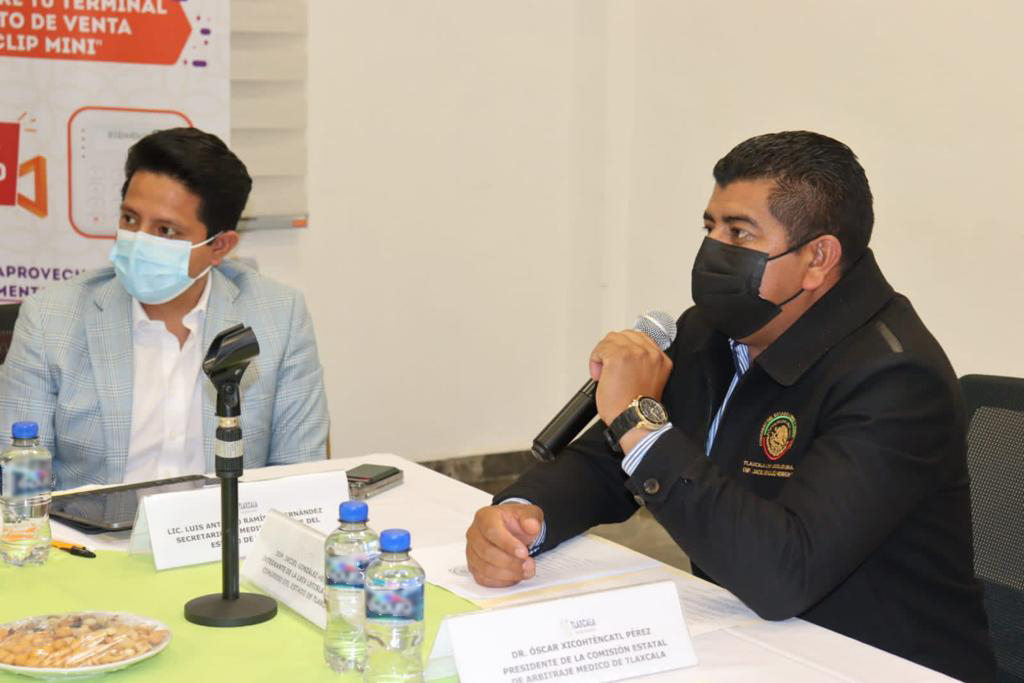 Reúne Jaciel González herrera a secretarios y presidentes municipales en beneficio de la población tlaxcalteca