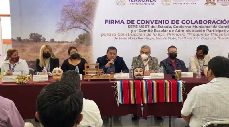Por: Cortesía Ayuntamiento de Contla firma convenio para construcción de escuela