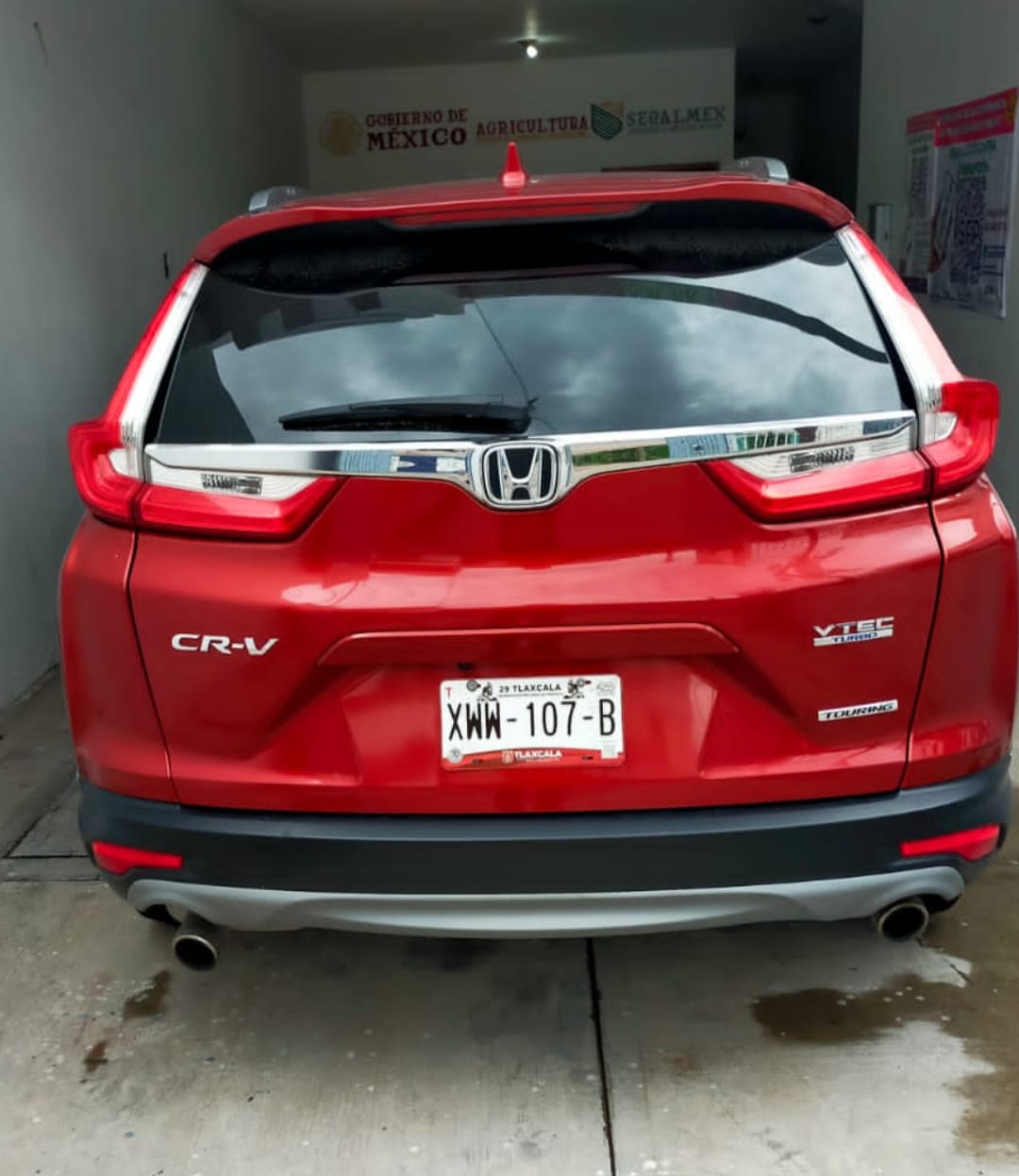 Por: Cortesía Recupera Policía de Investigación camioneta con reporte de robo, en San Pablo del Monte