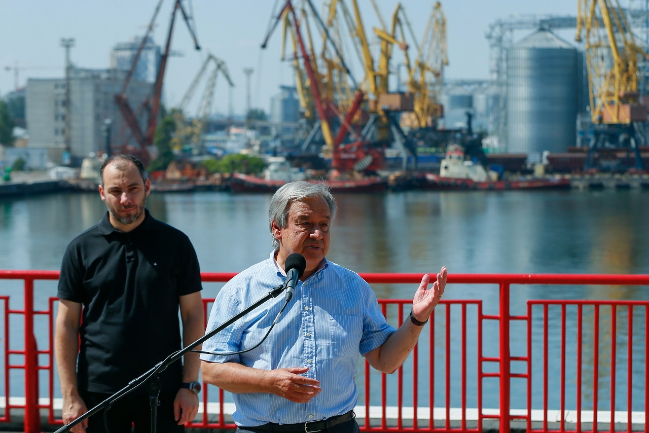 Por: Cortesía Antonio Guterres acudió a Estambul a la inspección del grano ucraniano