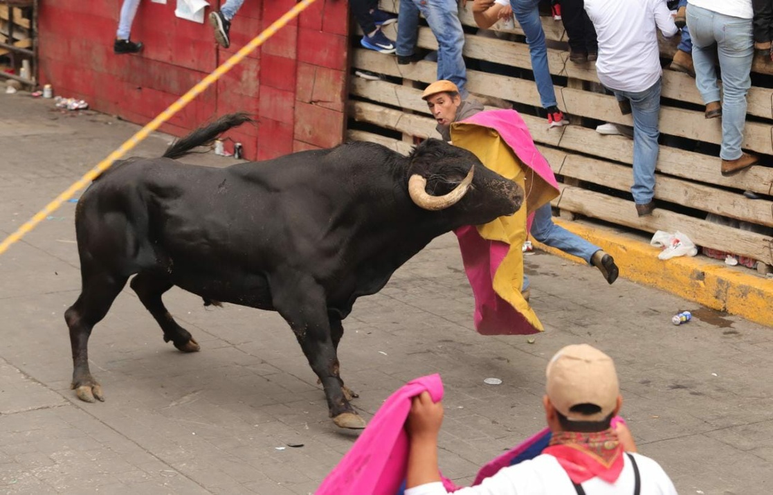 Por: Cortesía Deja Huamantlada 9 lesionados, 3 de gravedad