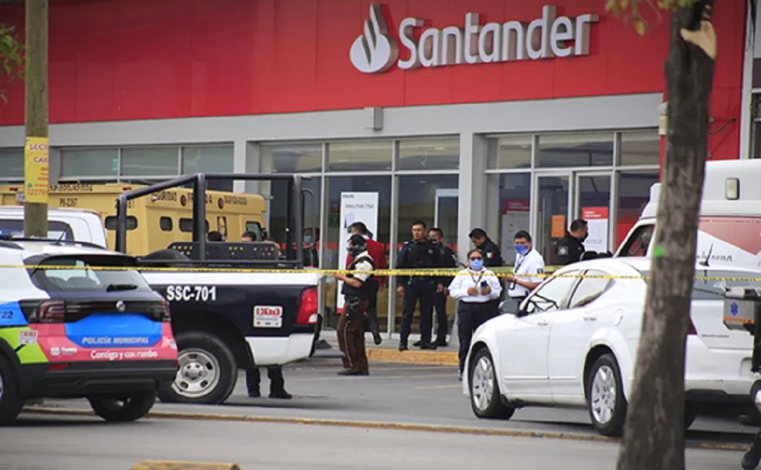 Se desata balacera en colonia La Popular tras intento de asalto a camioneta de valores