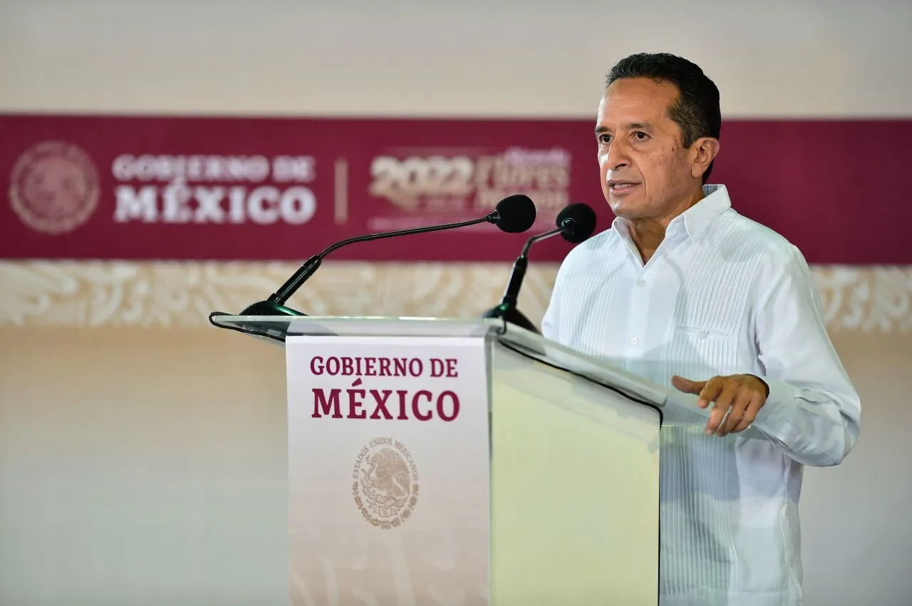 Por: Cortesía Confirma AMLO la llegada a su gabinete de Carlos Joaquín gobernador de Quintana Roo