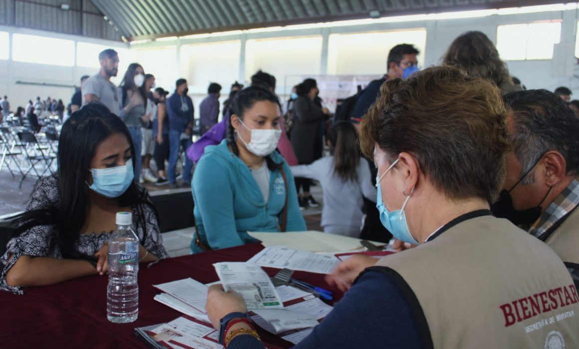 Avanza la bancarización de Jóvenes Construyendo el Futuro
