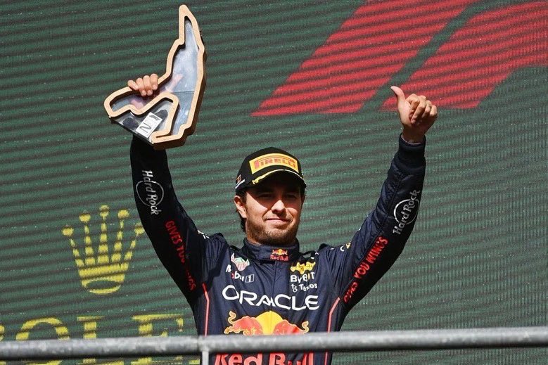Por: Cortesía Checo' Pérez vuelve al podio tras quedar en segundo lugar del Gran Premio de Bélgica