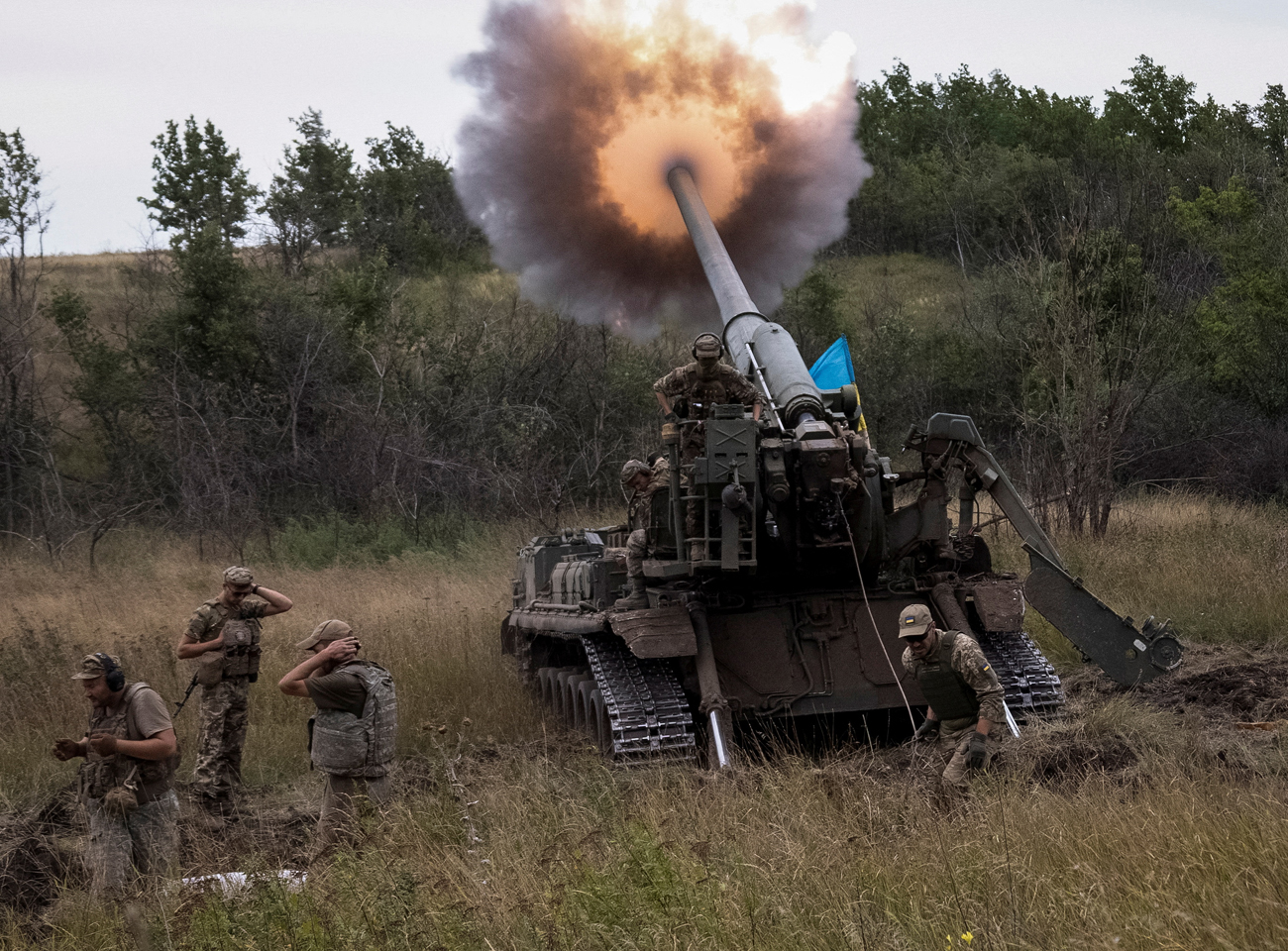 Lanza contraofensiva Ucrania para recuperar la ciudad de Kherson ocupada por tropas rusas