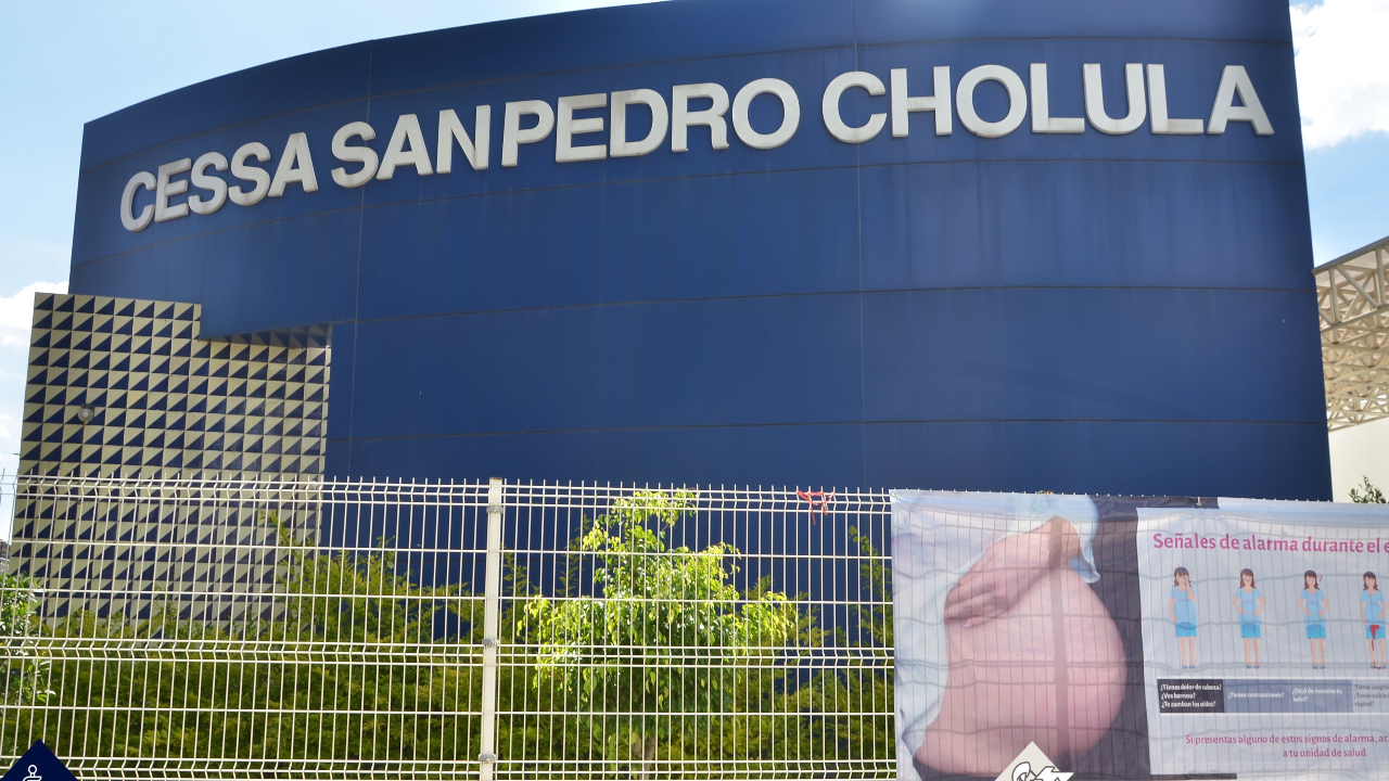 Por: Cortesía Falleció una persona afuera del CESSA de San Pedro Cholula