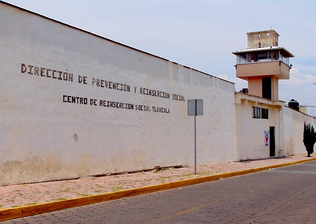 Hay un lesionado en coma del Cereso de Tlaxcala, por presunta extorsión