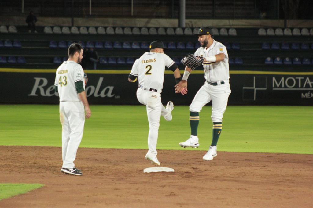 Por: Cortesía Espectacular remontada de Pericos en inicio de serie ante Tigres de Quintana Roo