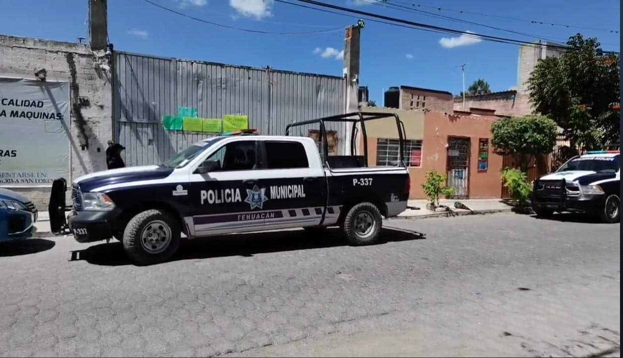 Por: Cortesía Chofer asesinó a su ayudante en Tehuacán; lo prenso mientras se echaba de reversa con un pesado camión