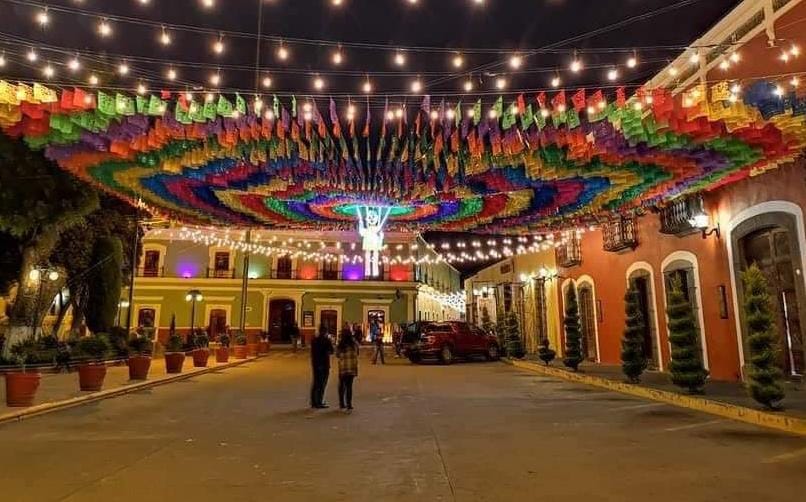 Por: Cortesía Celebra AHMET aumento de pernocta de turistas por feria de Huamantla