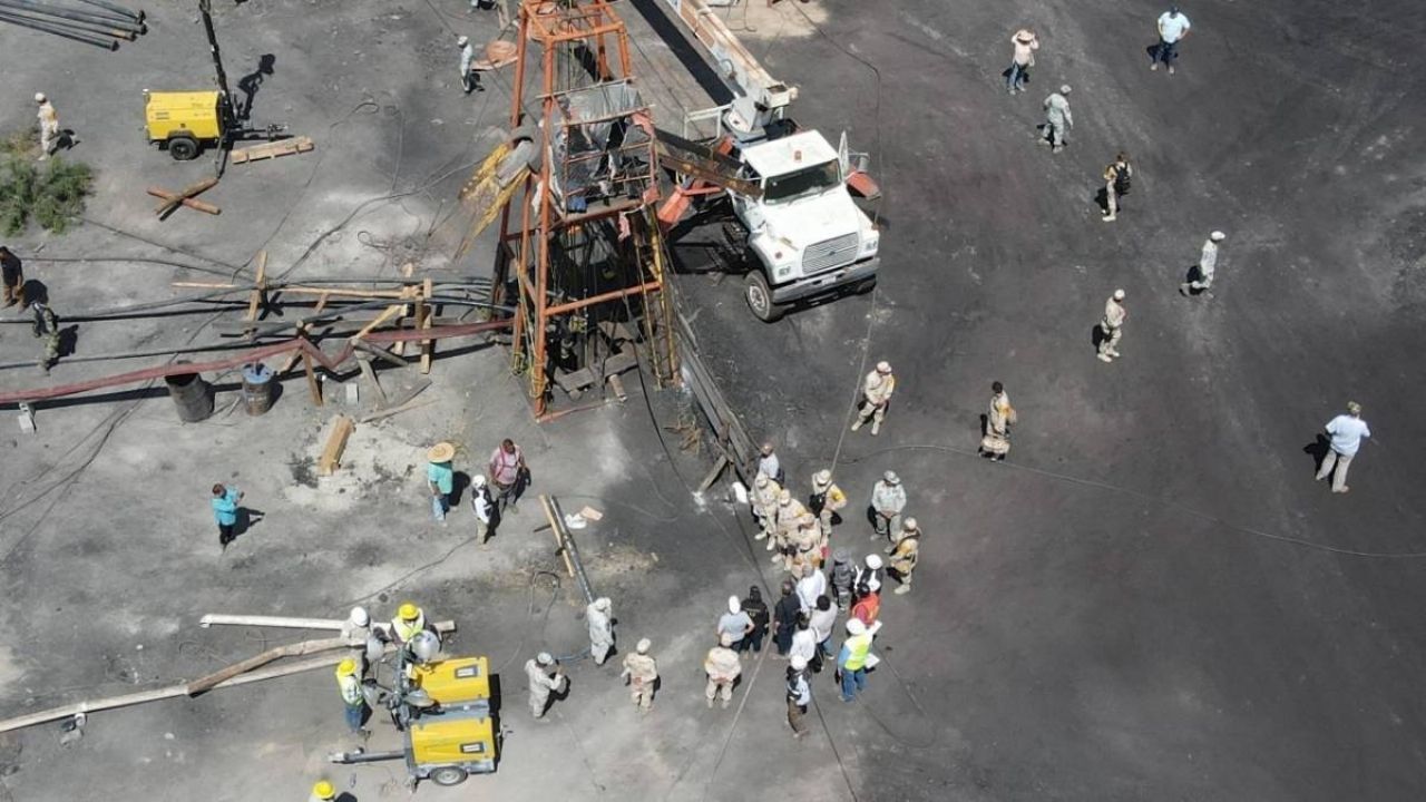 Por: Cortesía Gobierno federal utilizará dron submarino para localizar a los mineros atrapados en pozo