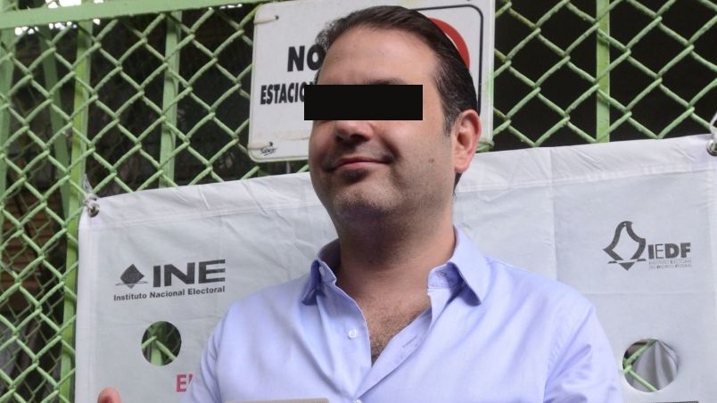 Por: Cortesía Solicita Fiscalía de CDMX ficha roja y alerta migratoria contra Christian Von Roehrich
