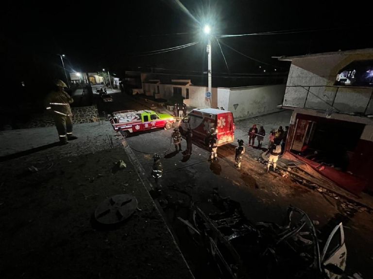 Por: Cortesía Explosión de pirotecnia en Nopaltepec durante festejos a la Virgen de Guadalupe han dejado al menos 26 heridos