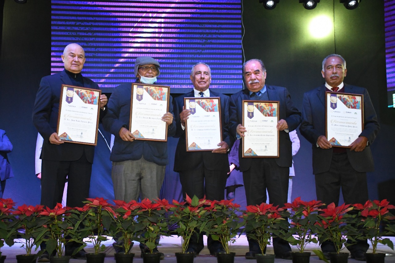 COBAT se consolida como una de las mejores instituciones educativas del estado en su 41 aniversario